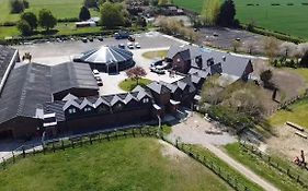 Falabella Suite With Amazing Views Of Stud Farm.